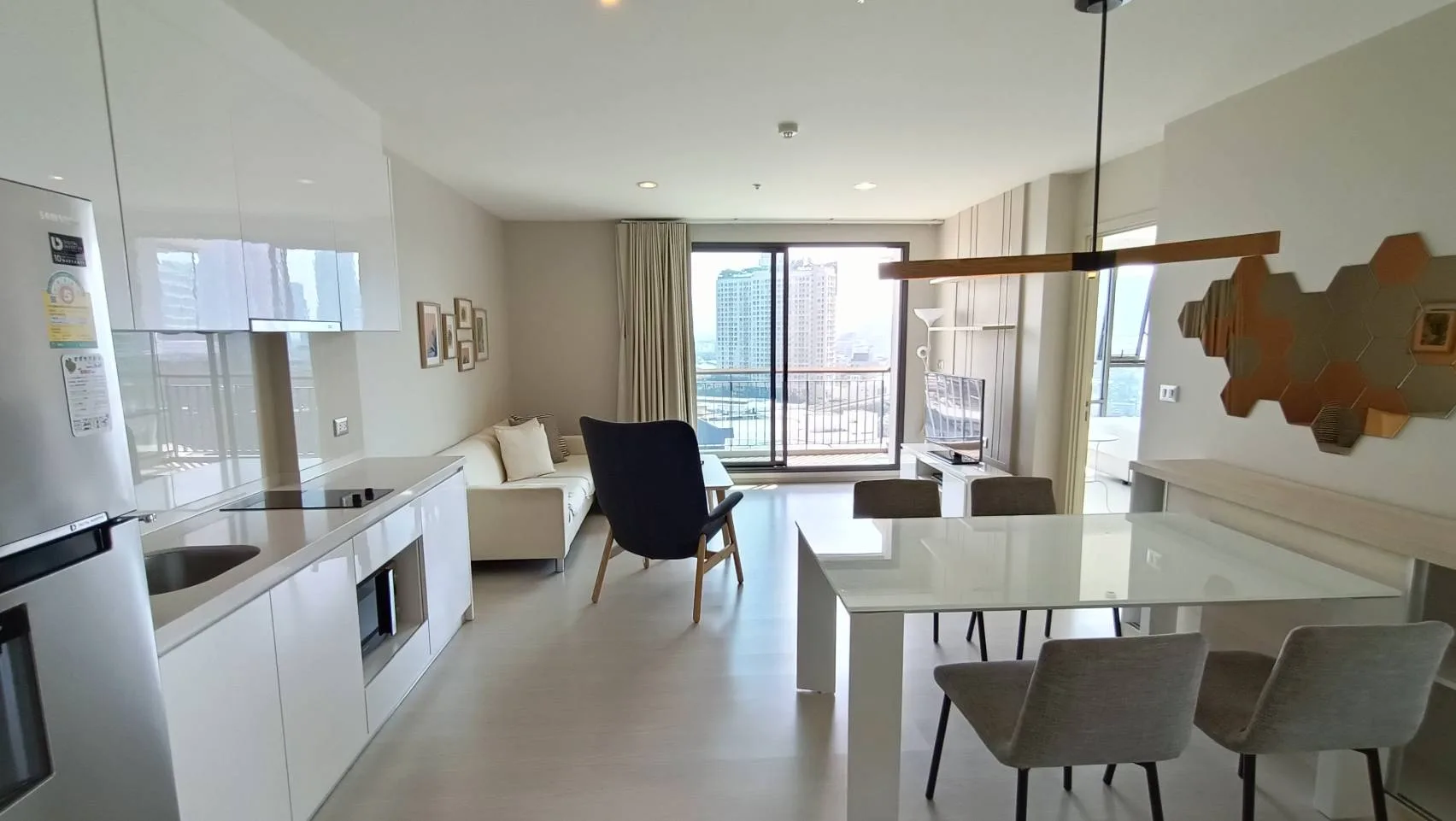 Property photos for Rhythm Sukhumvit 42