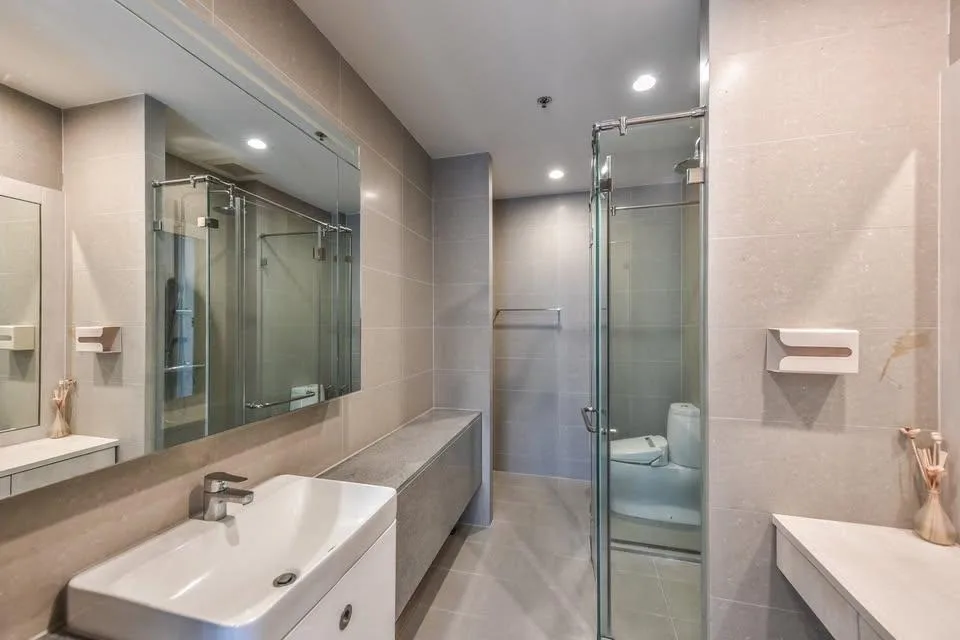 Property photos for Noble Ploenchit