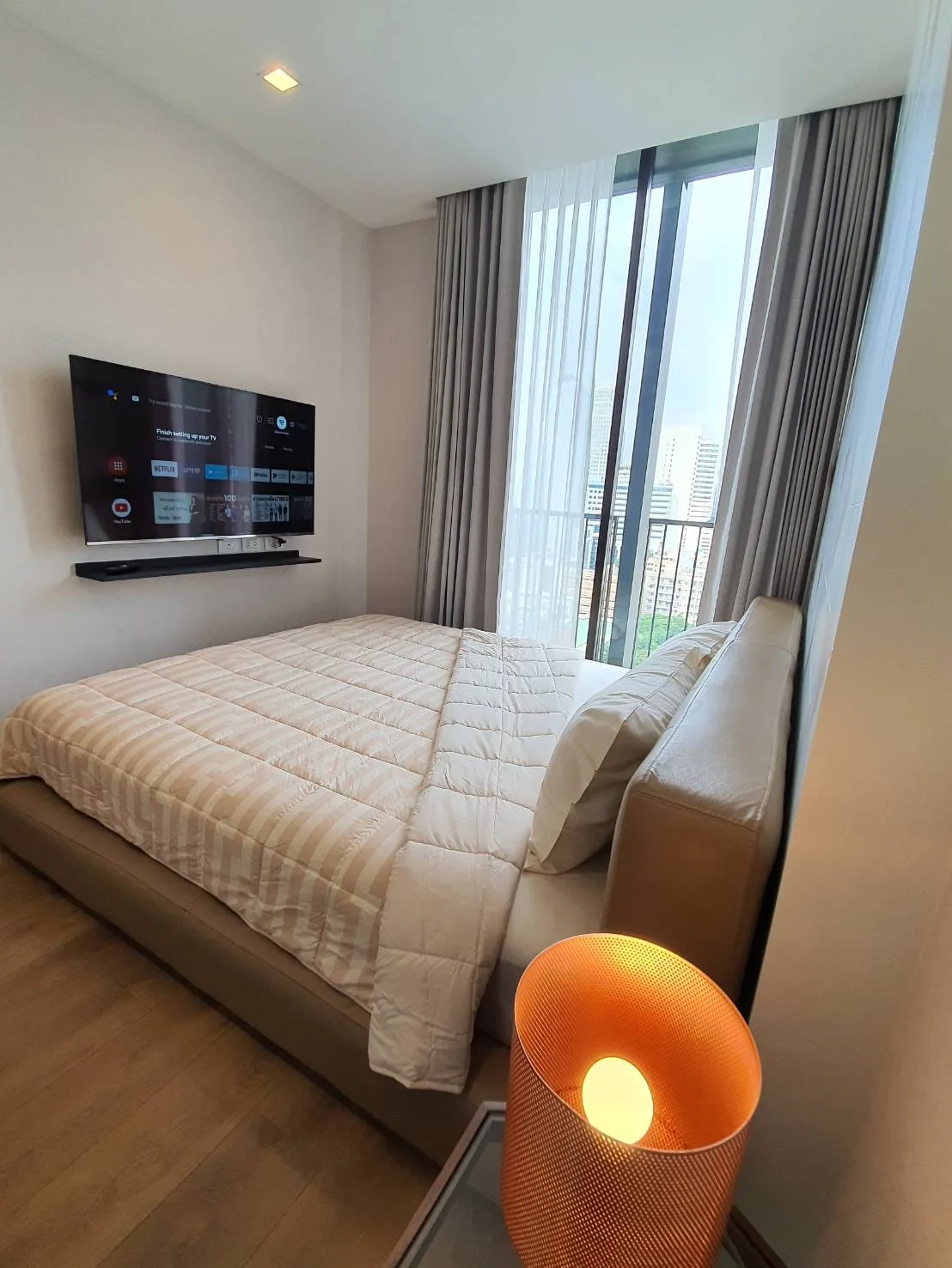 Property photos for Noble BE 33