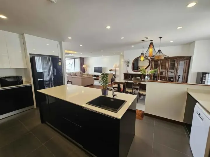 Property photos for Prime Mansion Sukhumvit 31