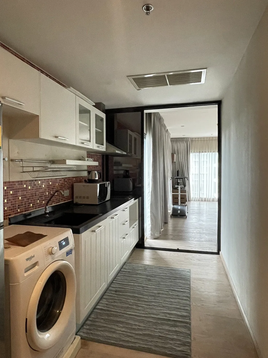 Property photos for Noble Remix