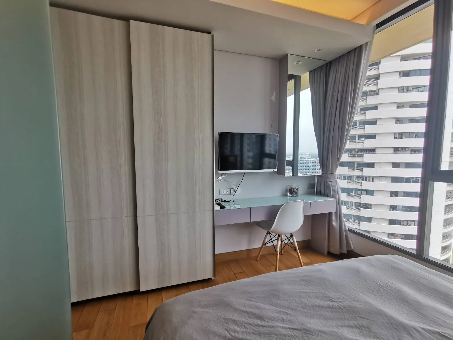 Property photos for The Lumpini 24