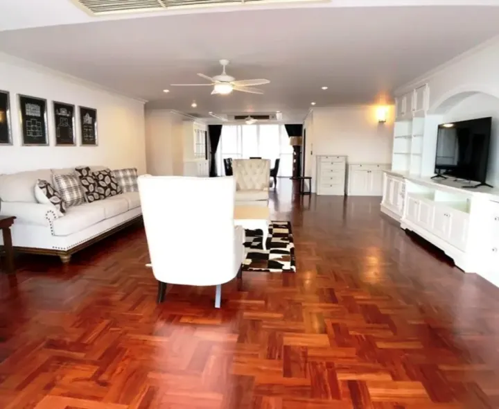 Property photos for Dera Mansion