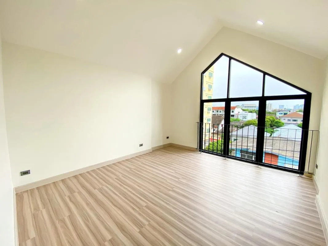 Property photos for Townhome