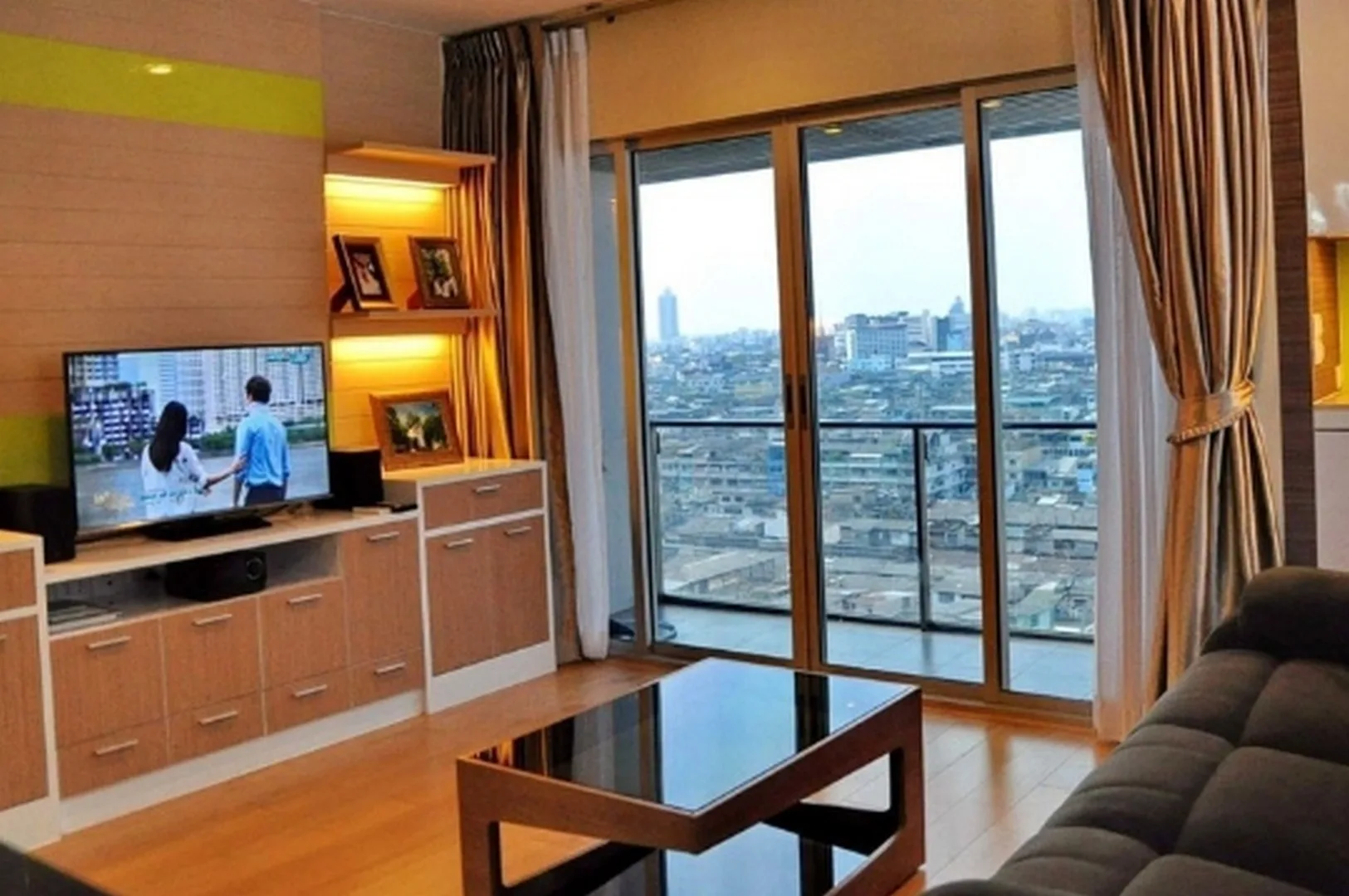Property photos for Vertiq