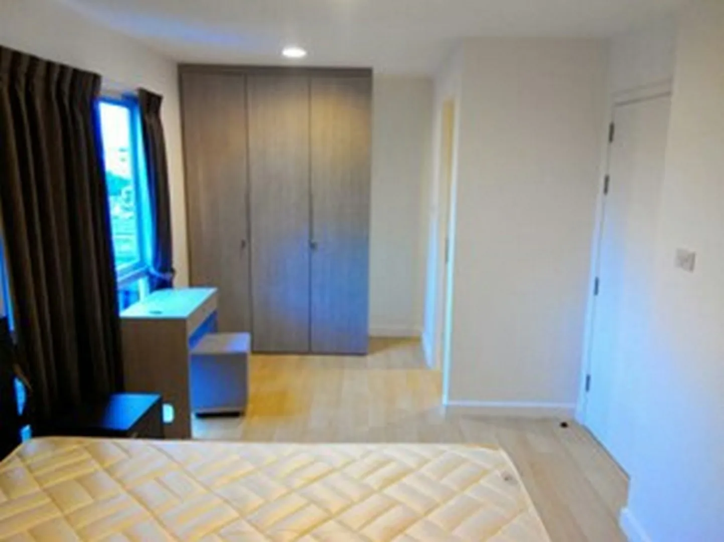 Property photos for Whizdom @ Punnawithi Station