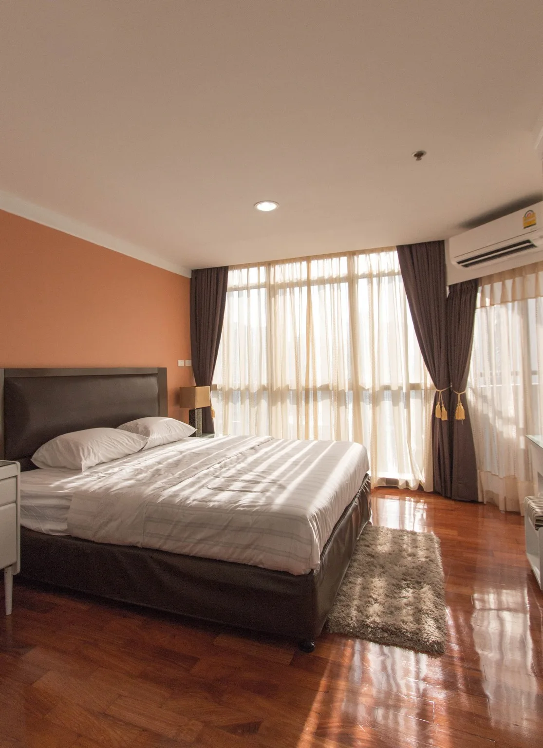 Property photos for The Waterford Diamond