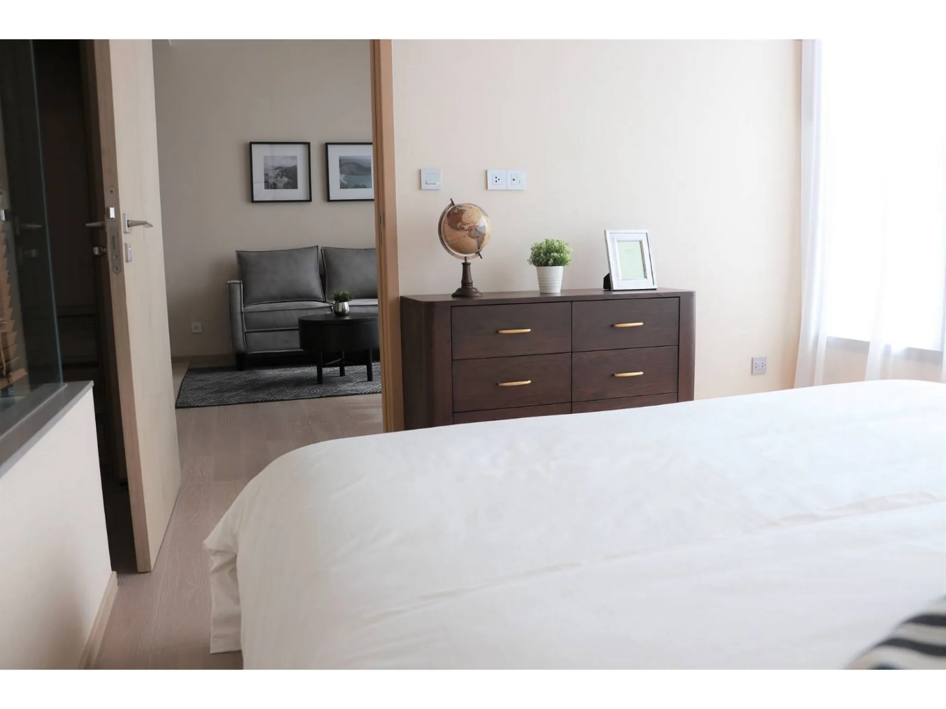Property photos for The Esse Asoke
