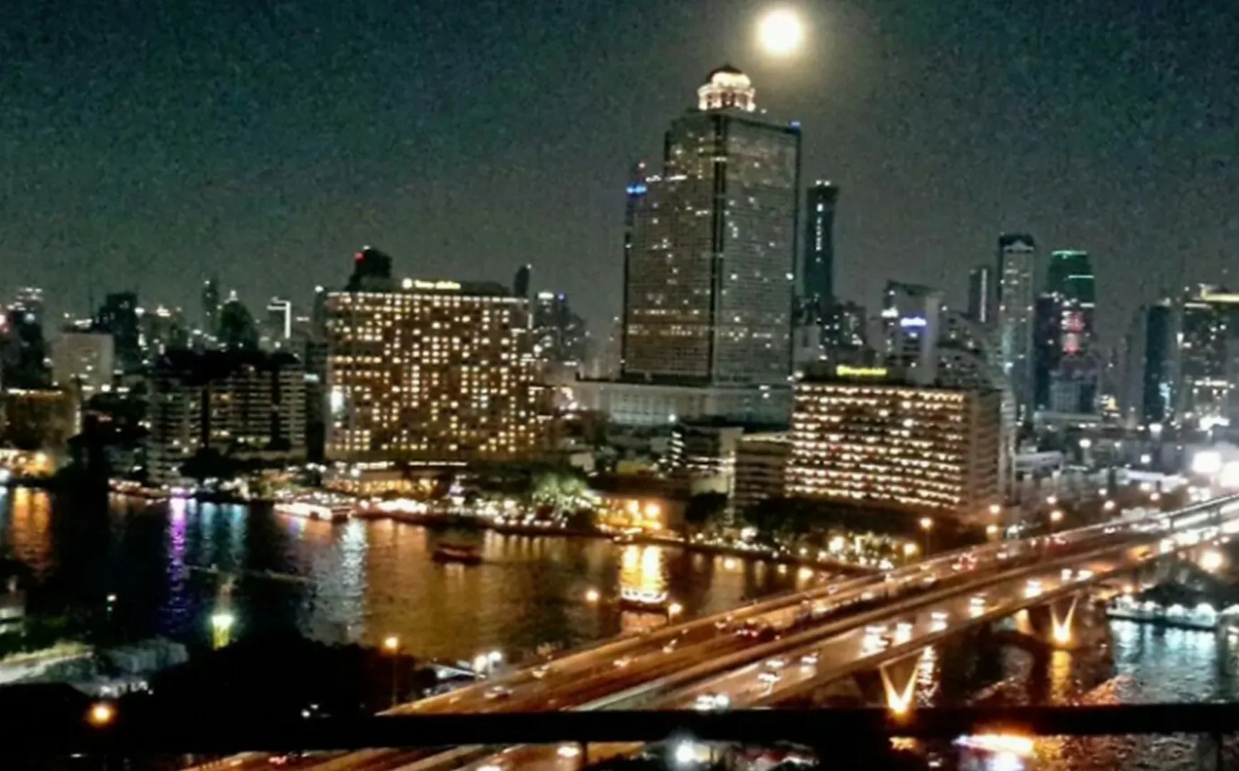 Property photos for Baan Sathorn Chaopraya