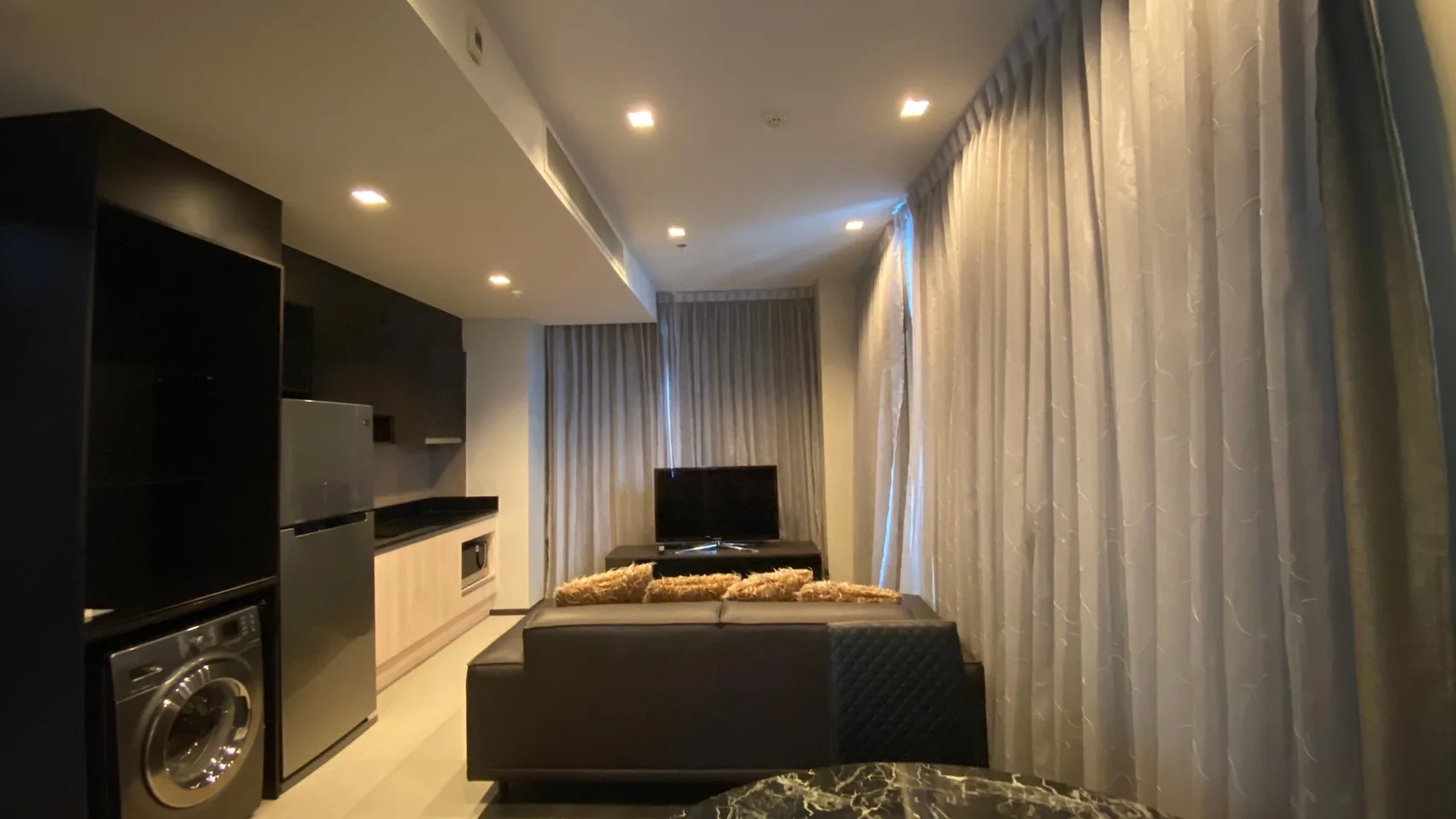 Property photos for Edge Sukhumvit 23