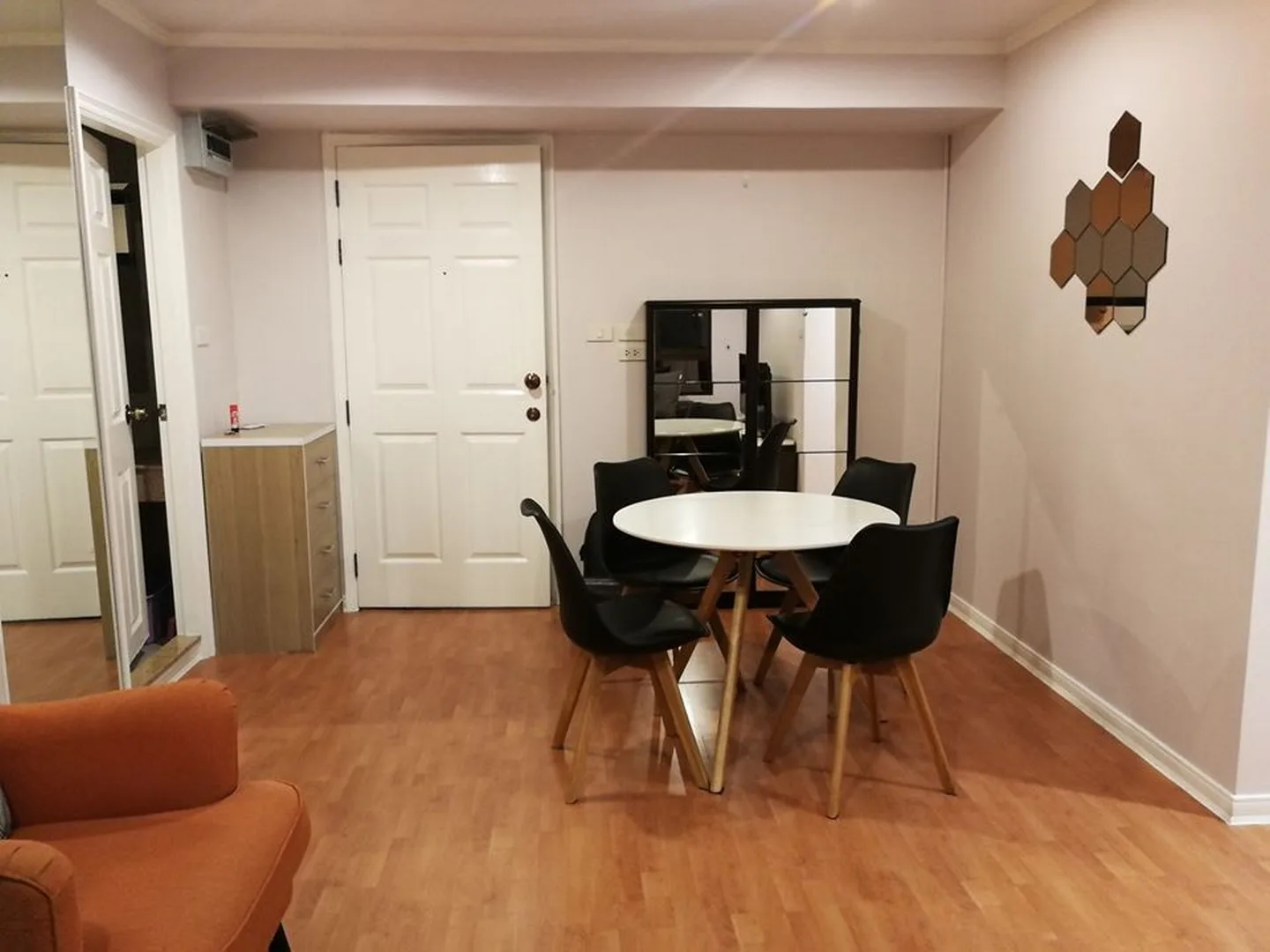 Property photos for Lumpini Ville Phahol - Suthisarn