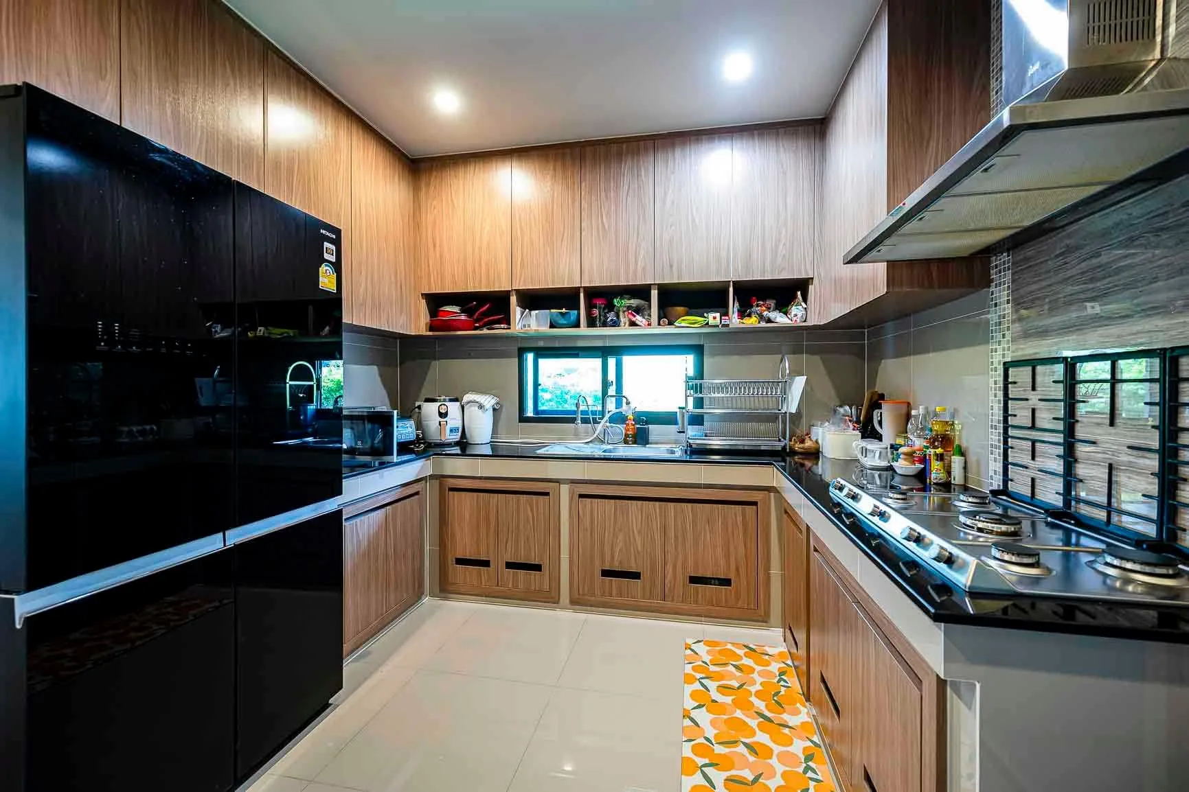 Property photos for Burasiri Pattanakarn