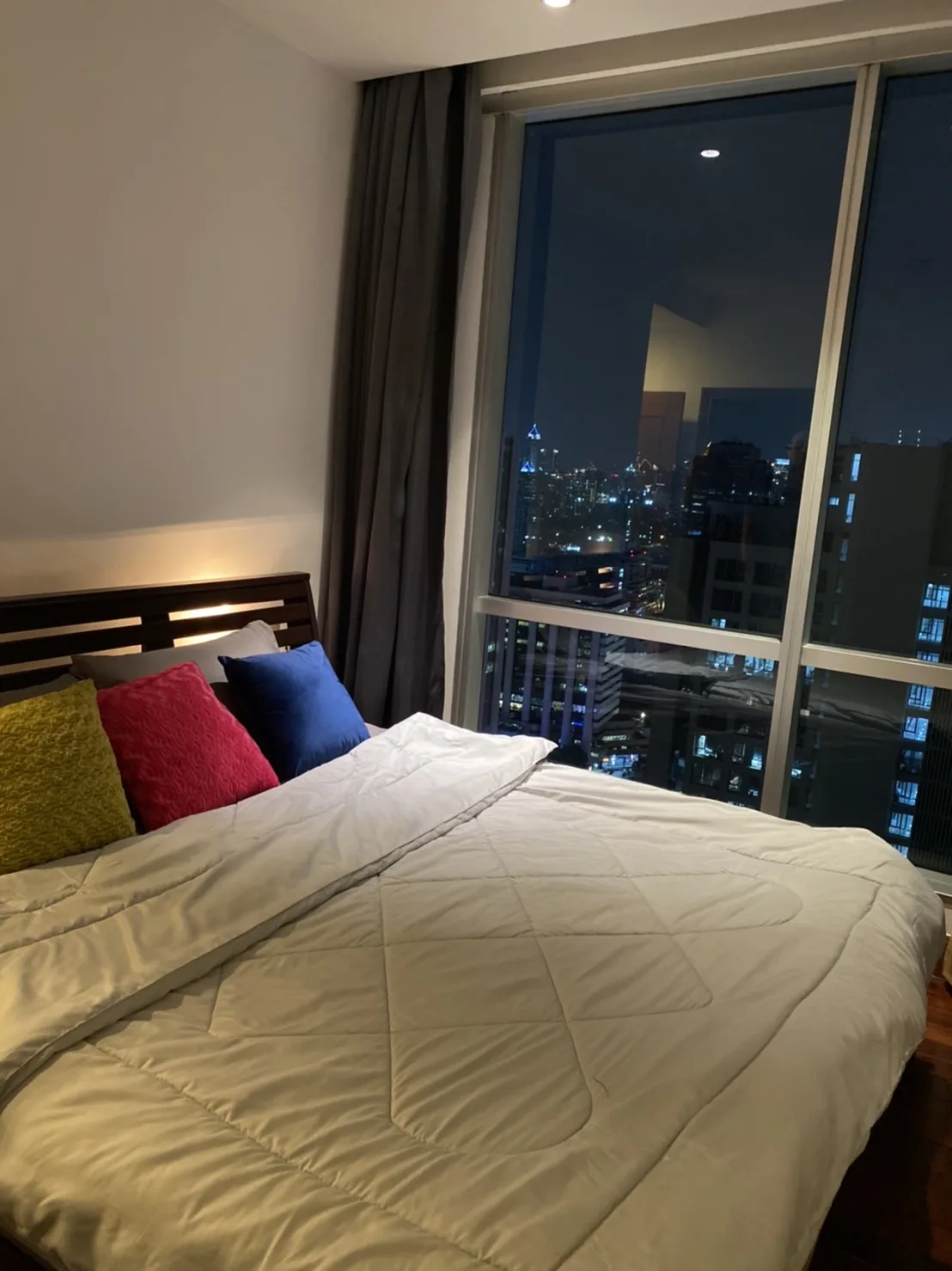 Property photos for Sky Villas Sathorn
