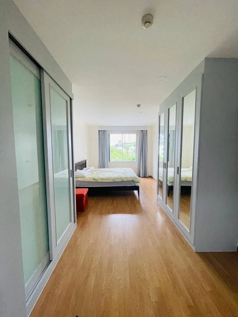 Property photos for The Rise Sukhumvit 39