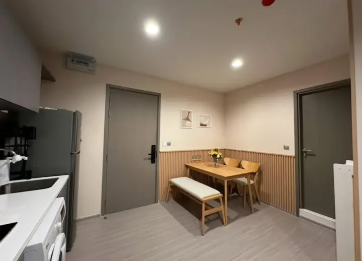 Property photos for Life Asoke Hype