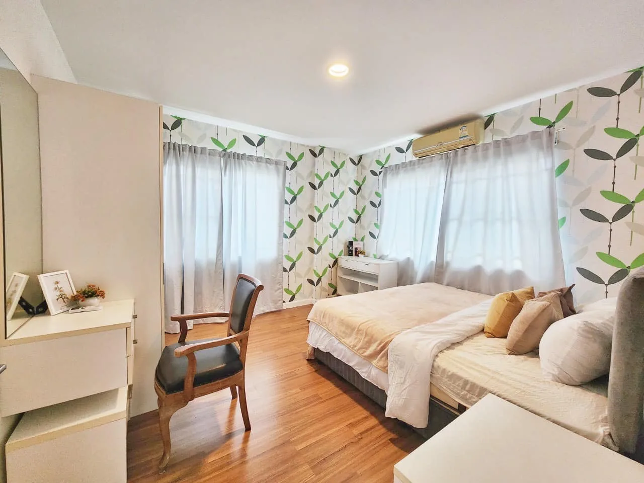 Property photos for Manthana Onnut-wongwaen 2
