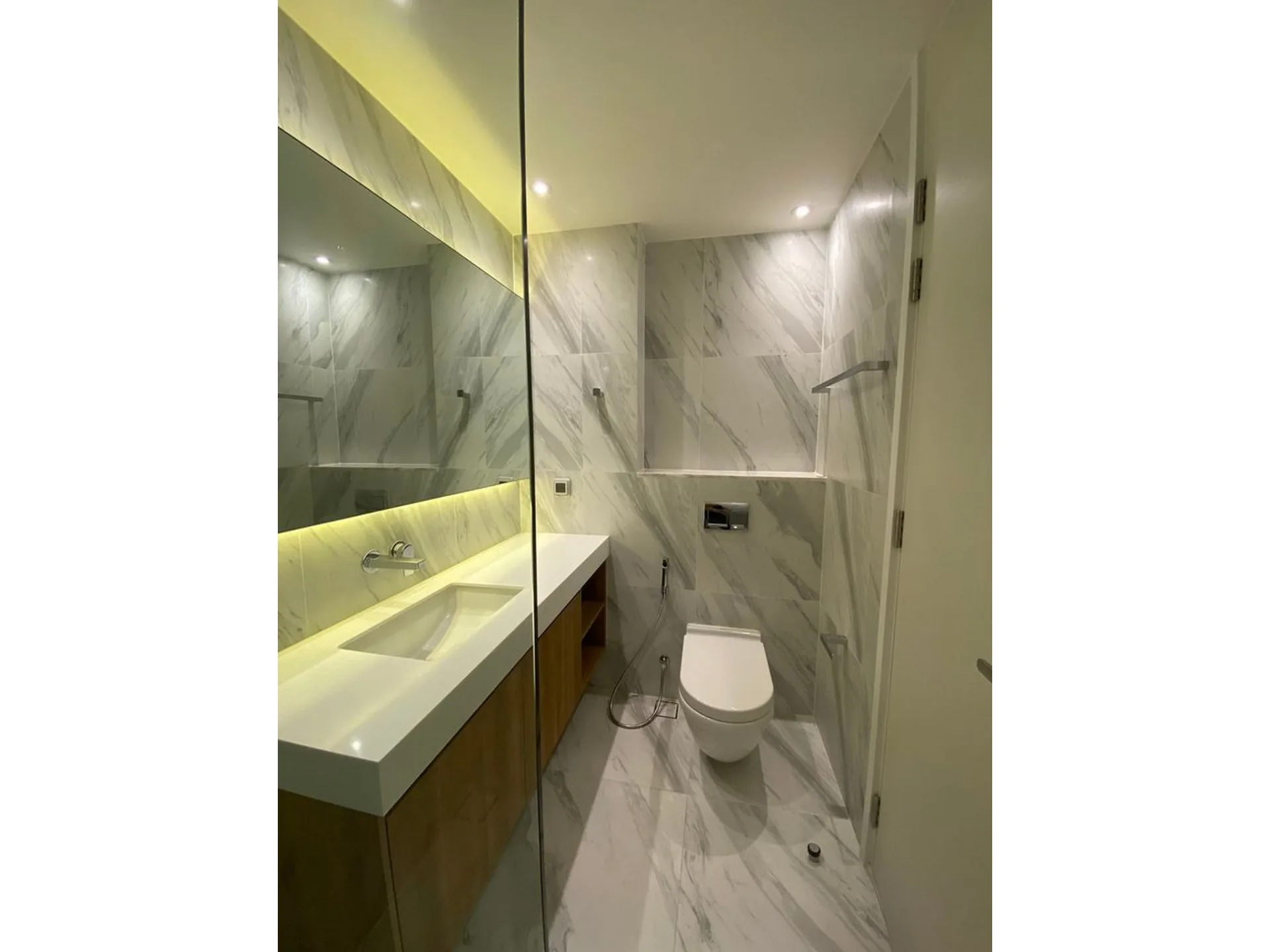 Property photos for MUNIQ Sukhumvit 23
