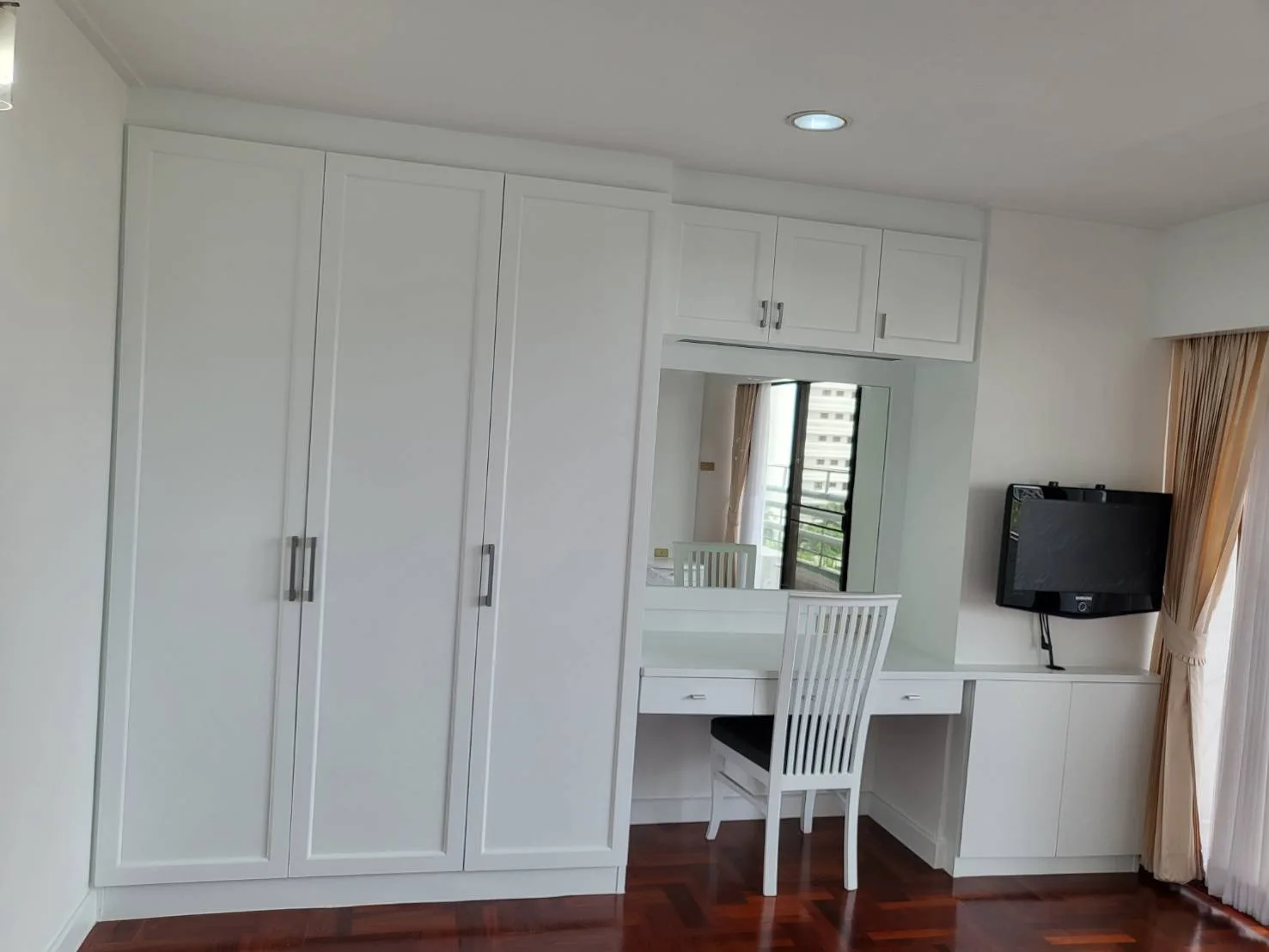 Property photos for Richmond Palace