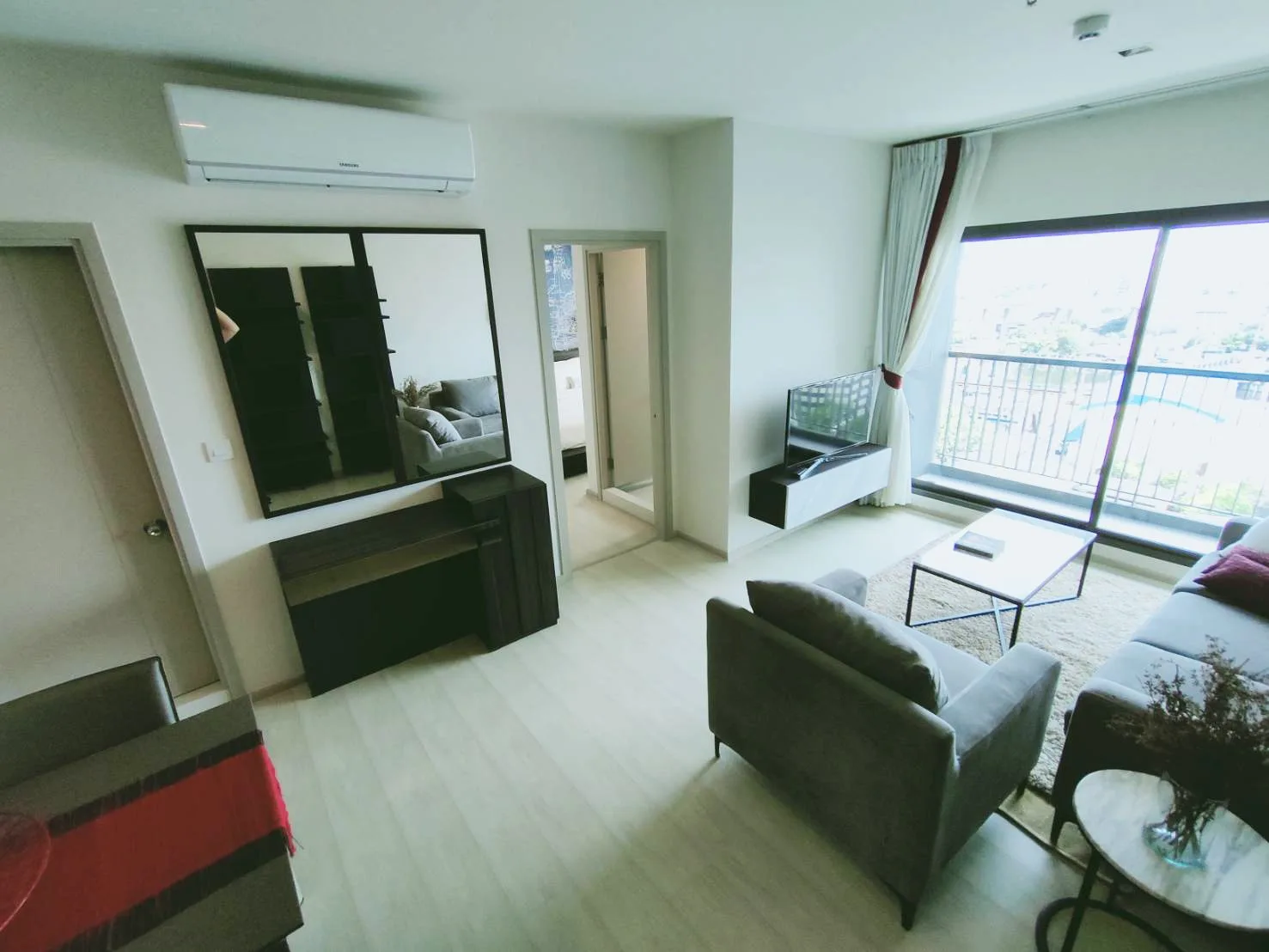 Property photos for Life Sukhumvit 48