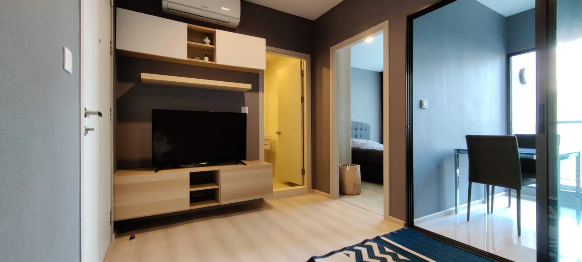Property photos for Life Sukhumvit 48