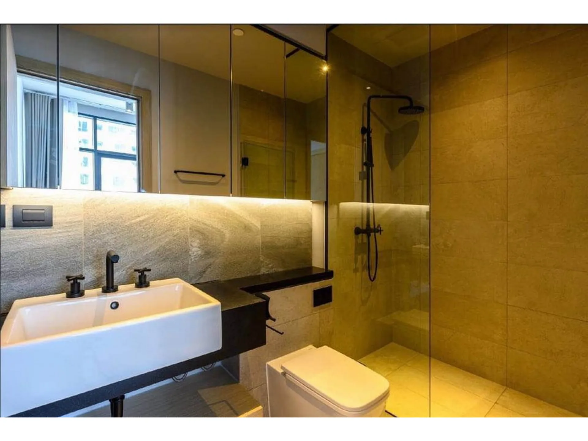 Property photos for The Lofts Asoke