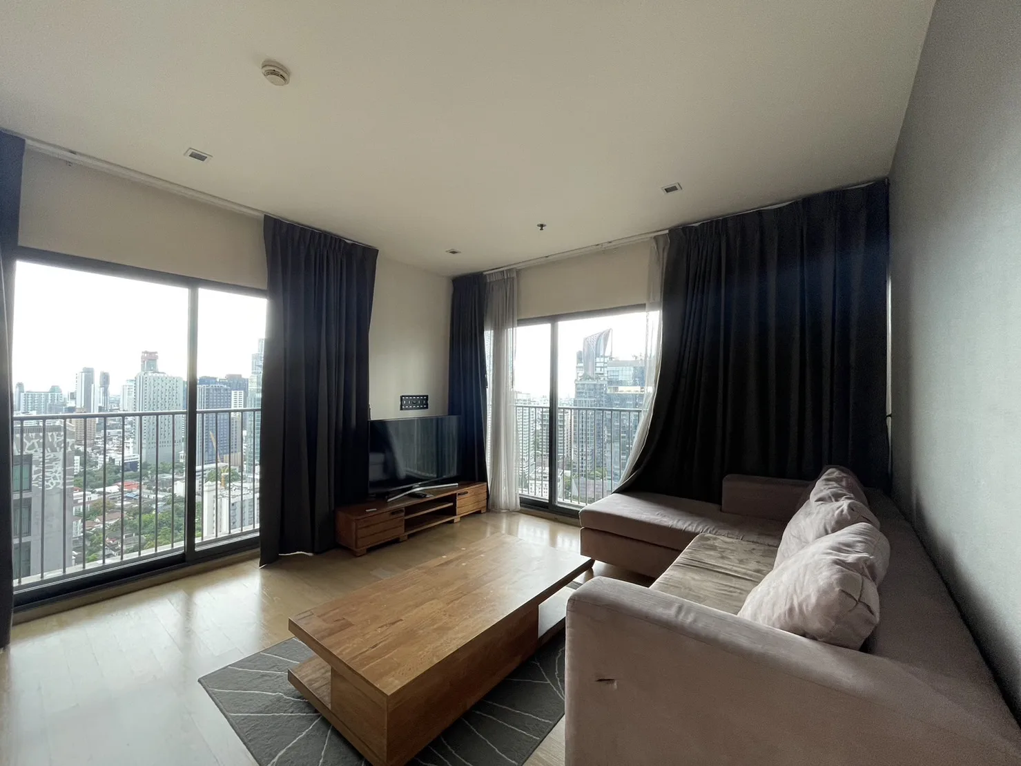 Property photos for Noble Remix