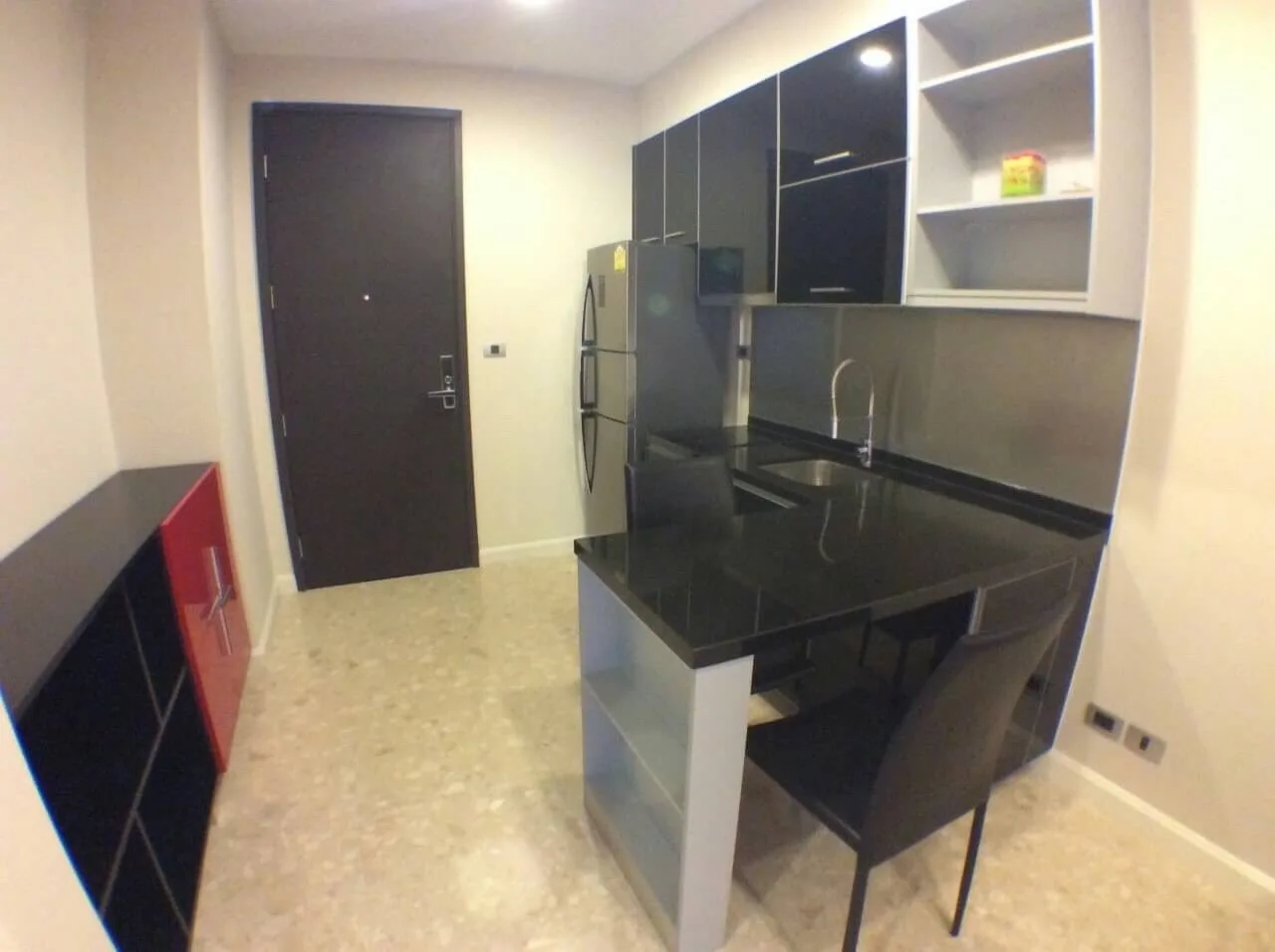Property photos for The Crest Sukhumvit 34