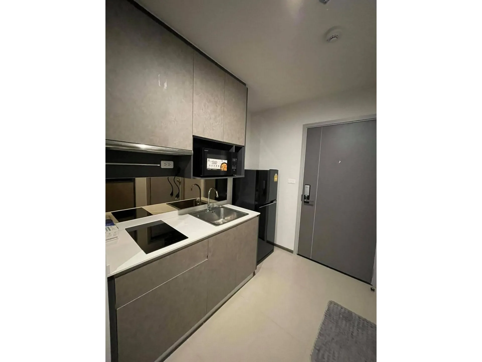 Property photos for Ideo Phaholyothin Chatujak