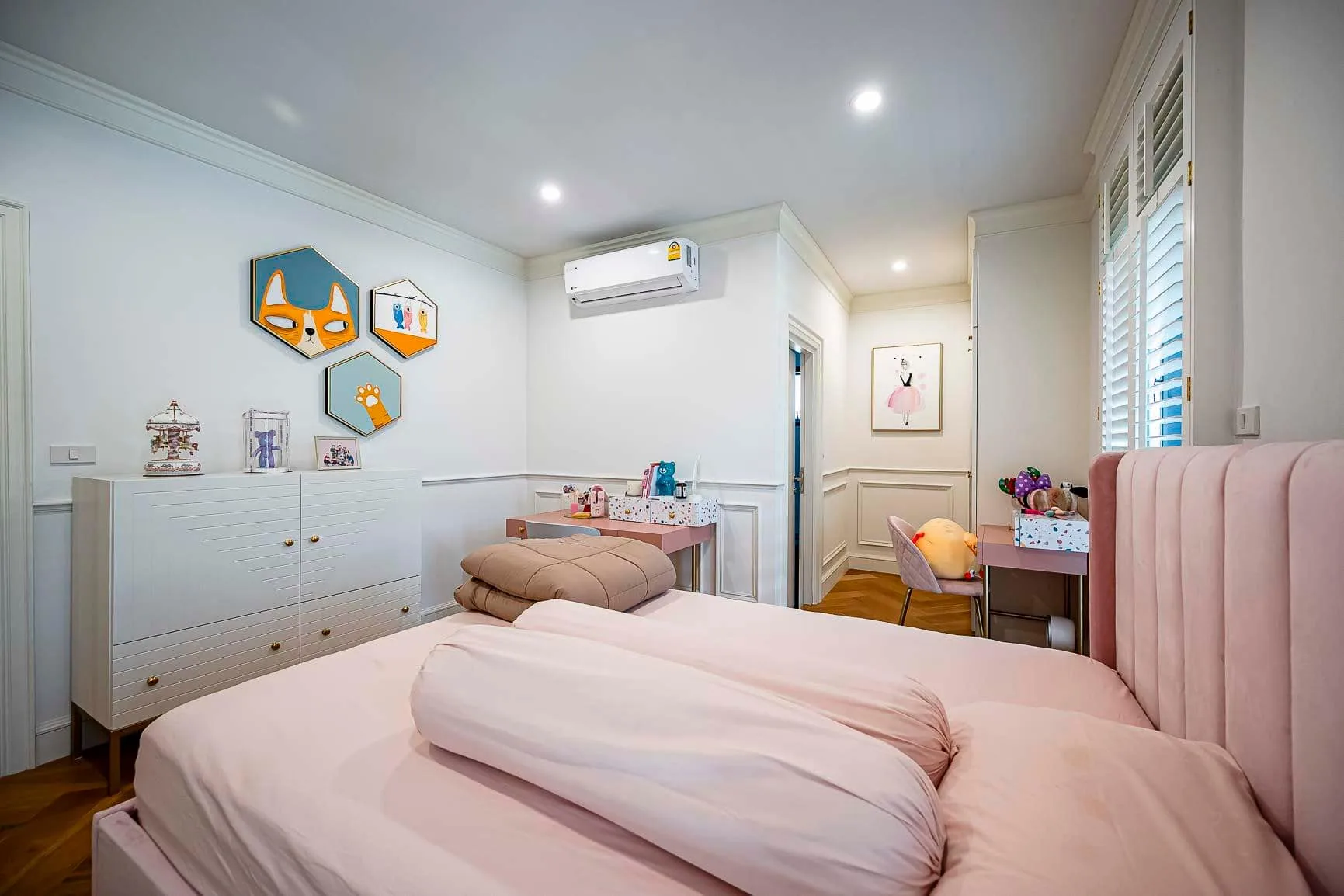 Property photos for Burasiri Pattanakarn