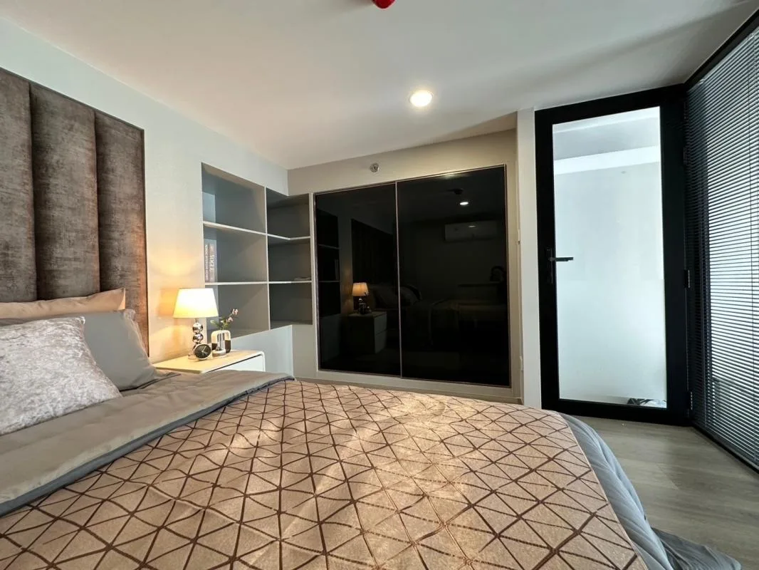 Property photos for Knightsbridge Space Rama 4
