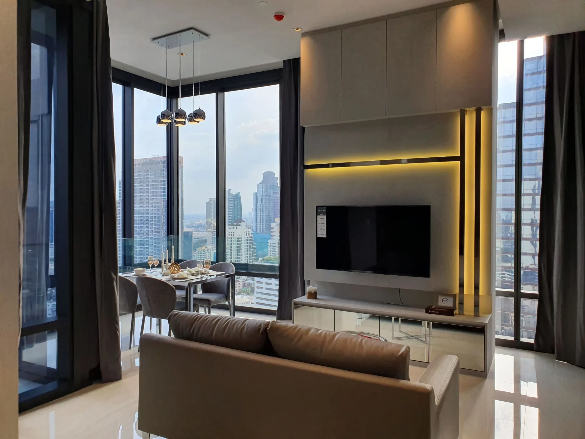 Property photos for Ashton Silom