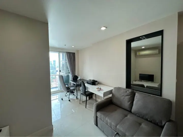 Property photos for Wish @ Siam