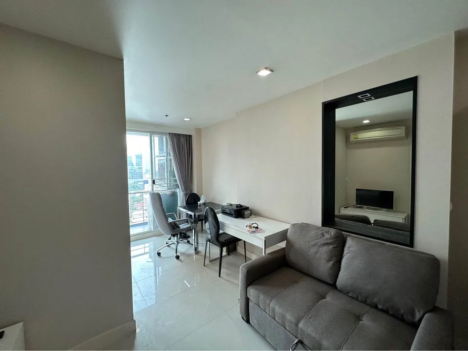 Property photos for Wish @ Siam