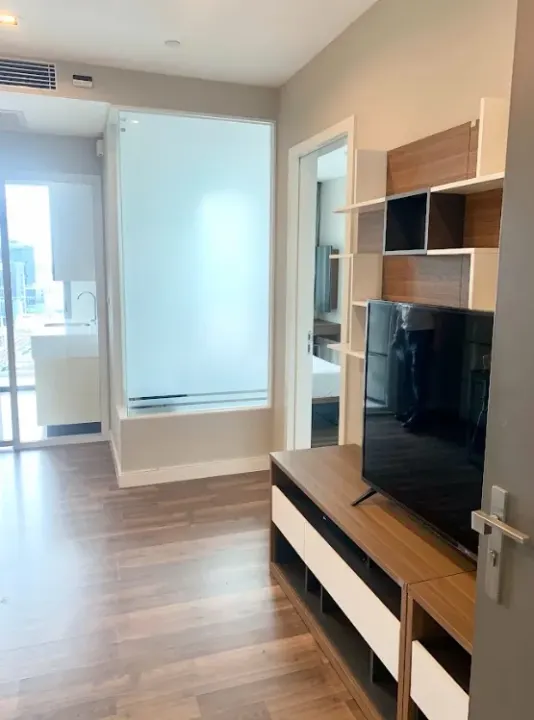 Property photos for The Room Sukhumvit 62