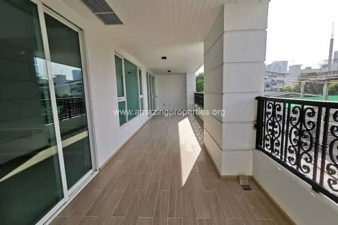 Property photos for Gm Residence Ekkamai 18