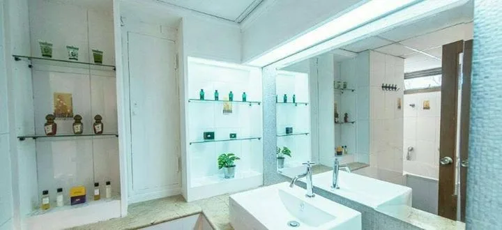 Property photos for Beverly Tower Condo