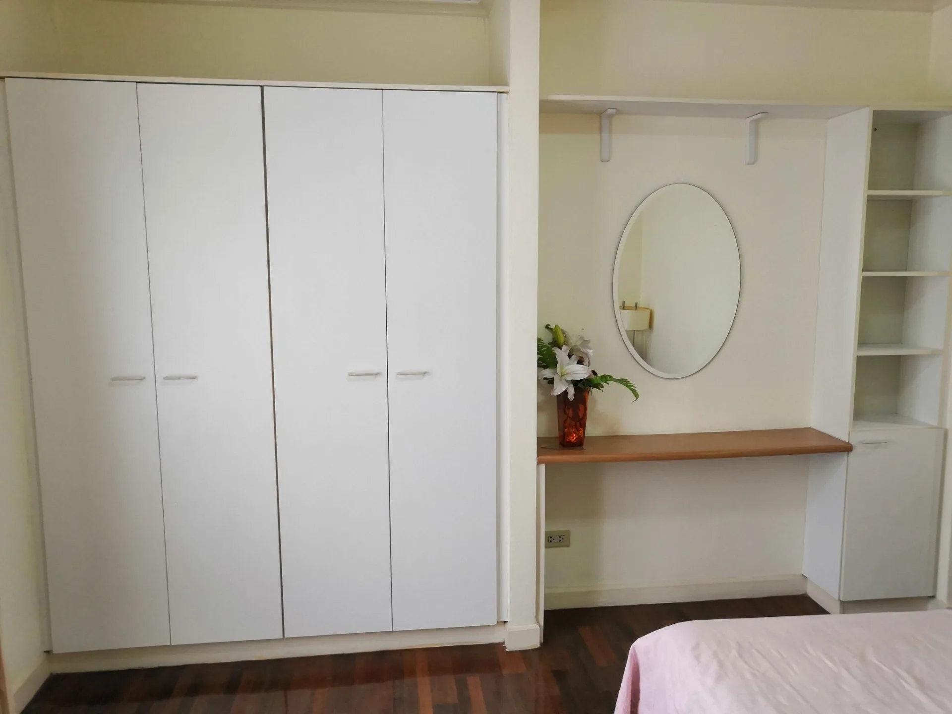 Property photos for Lily House