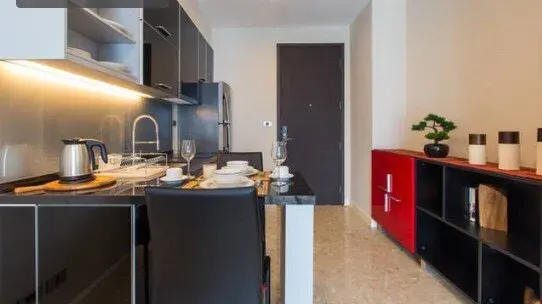 Property photos for The Crest Sukhumvit 34