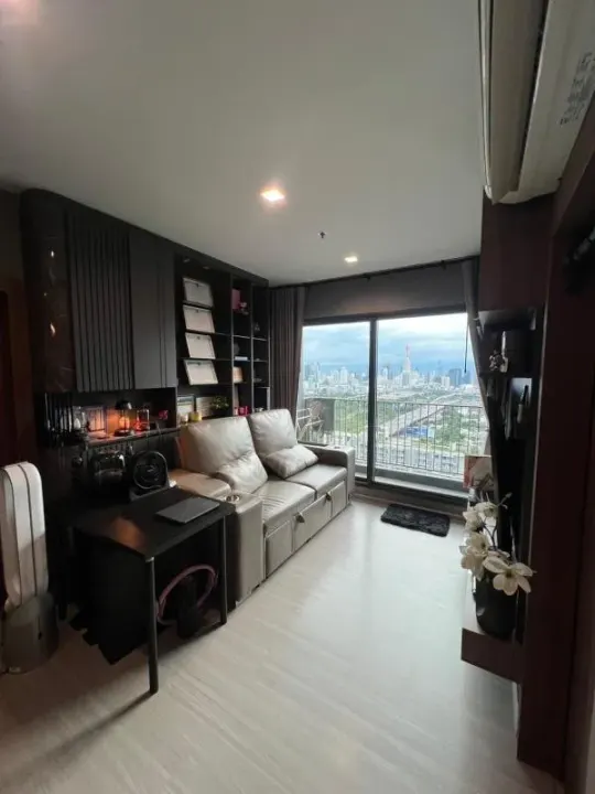 Property photos for LIFE Asoke - Rama 9