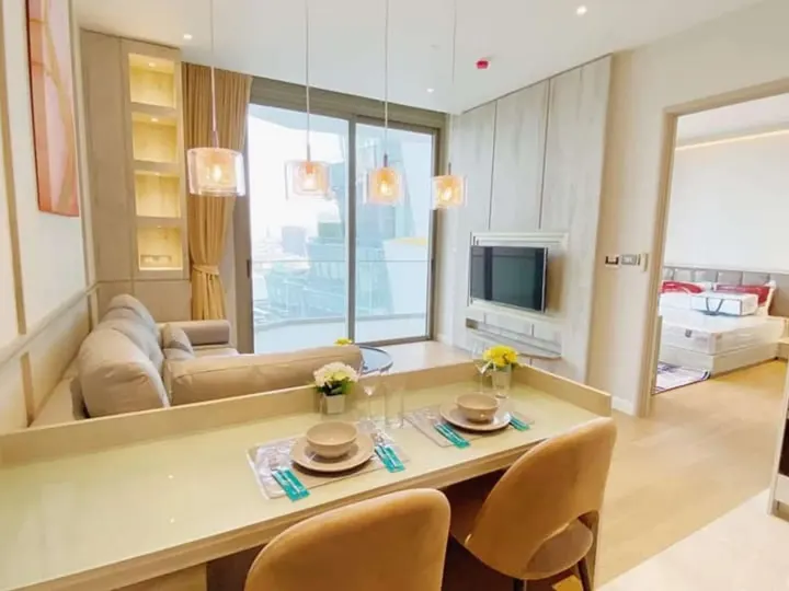 Property photos for Magnolias Waterfront Residences