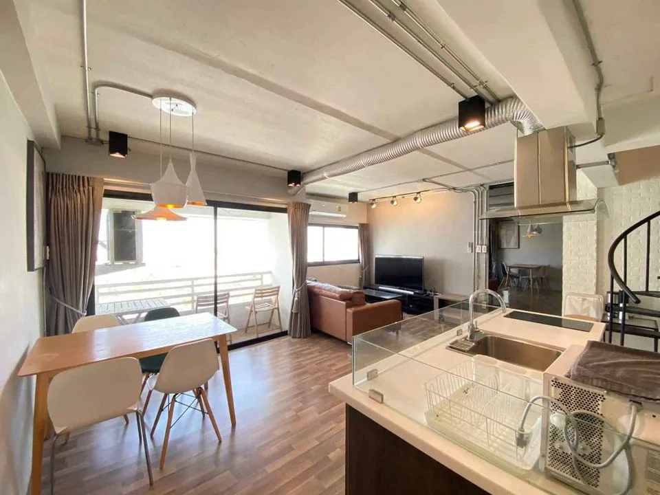 Property photos for Thonglor Tower