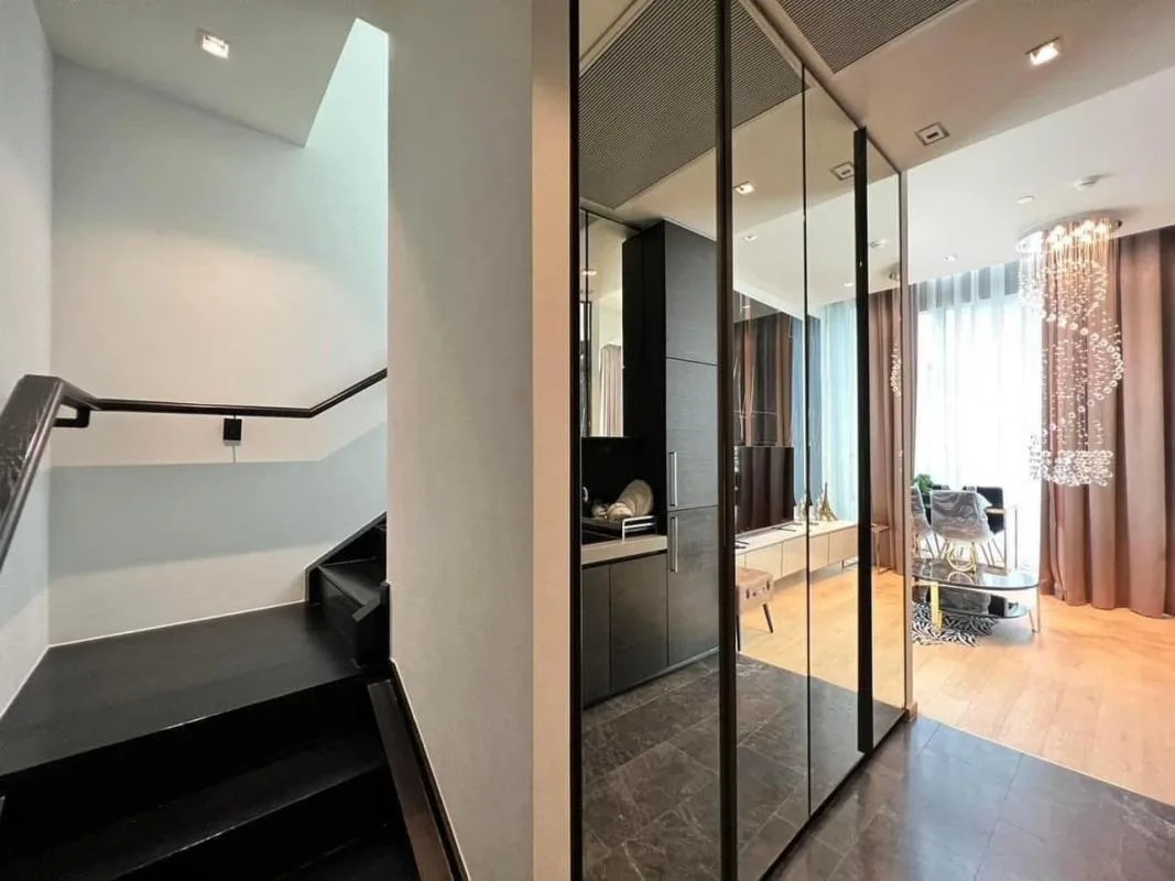 Property photos for 28 Chidlom