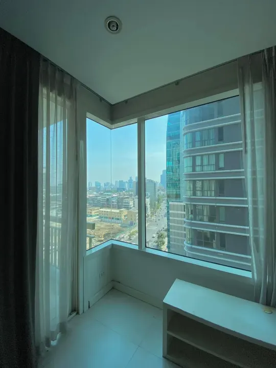 Property photos for MANHATTAN CHIDLOM