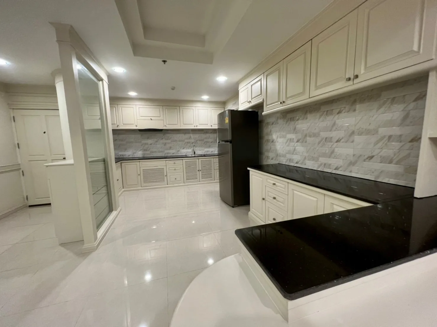 Property photos for M Tower Apartment