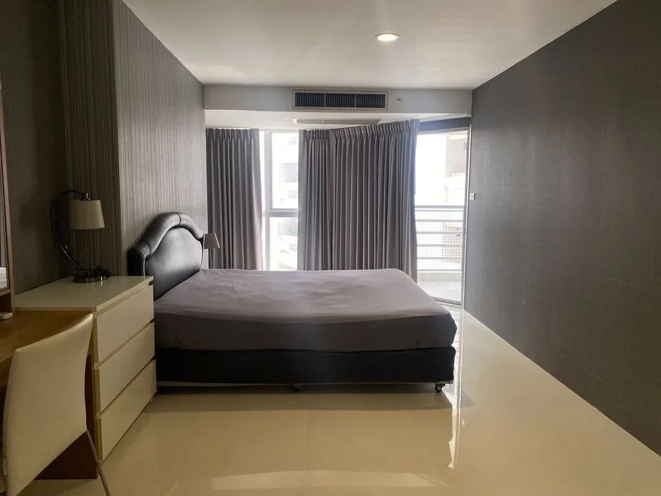 Property photos for The Waterford Diamond