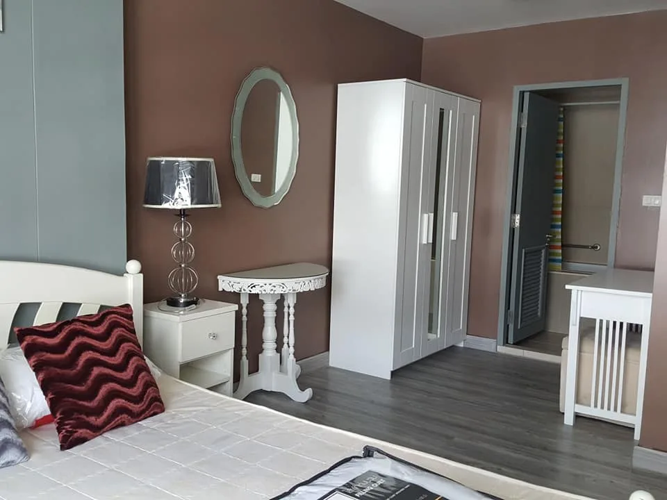 Property photos for The Clover Thonglor