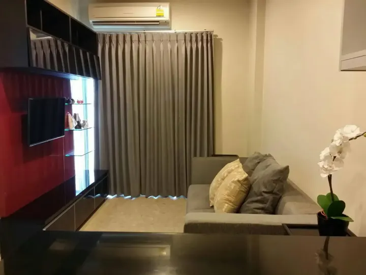 Property photos for The Crest Sukhumvit 34