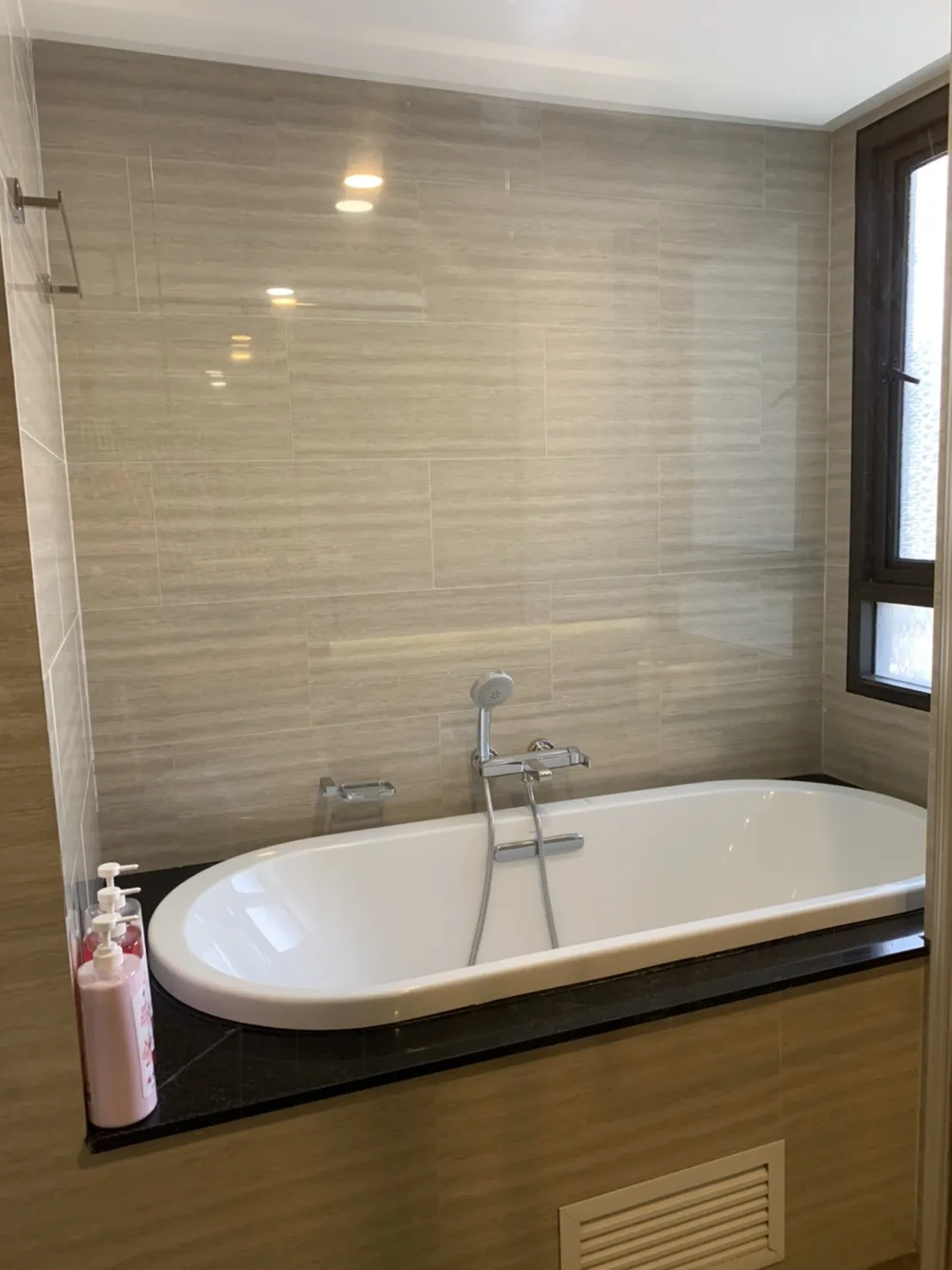 Property photos for Klass Condo Langsuan