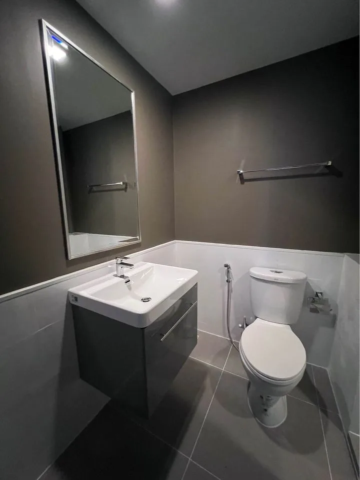 Property photos for Maestro 12