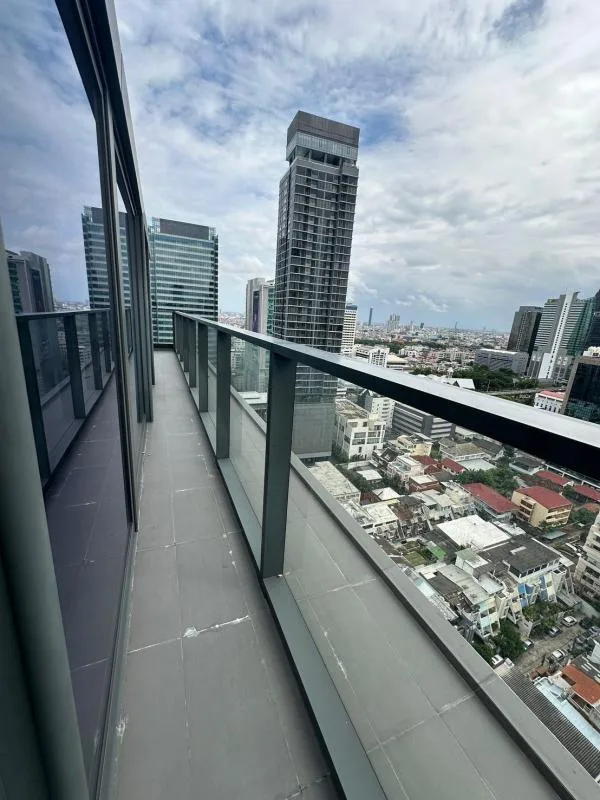 Property photos for Tait Sathorn 12